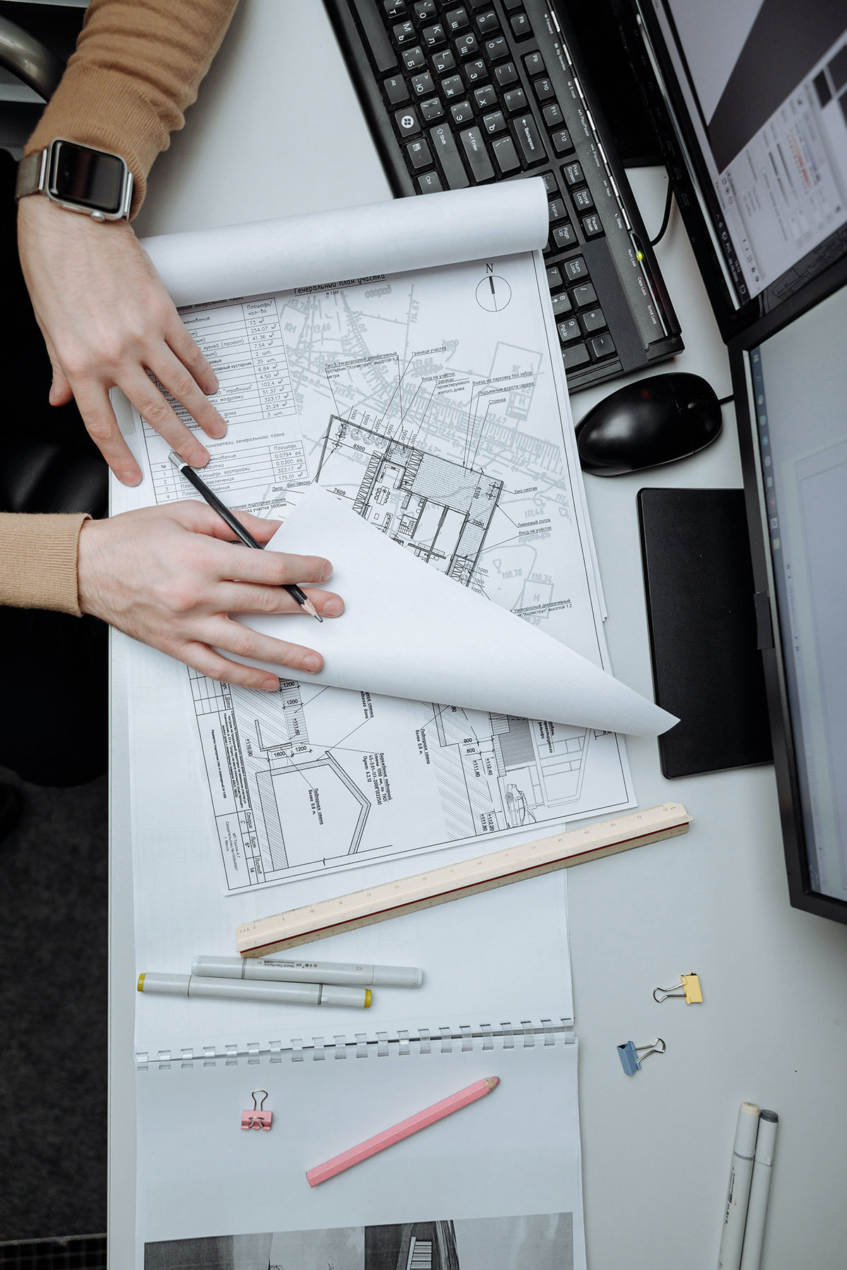 Technical architectural sketch of a kitchen